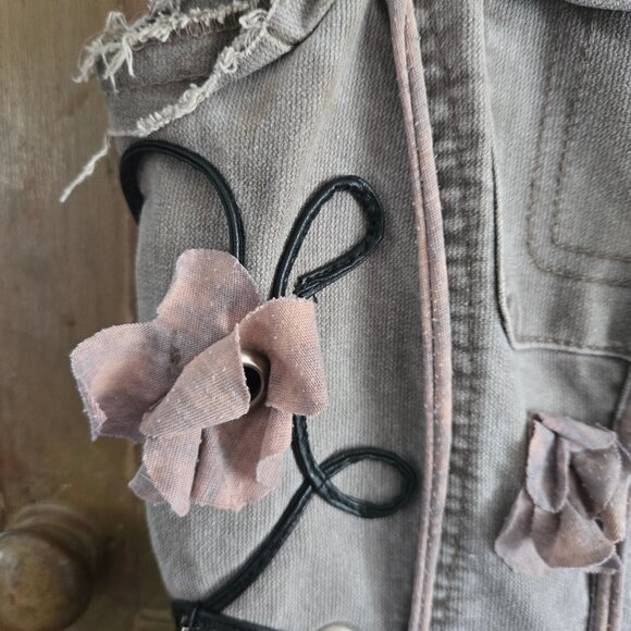 Vintage Upcycled Fairy Grunge Cargo Utility Vest size S Rhinestone Studded Boho - Picture 4 of 13